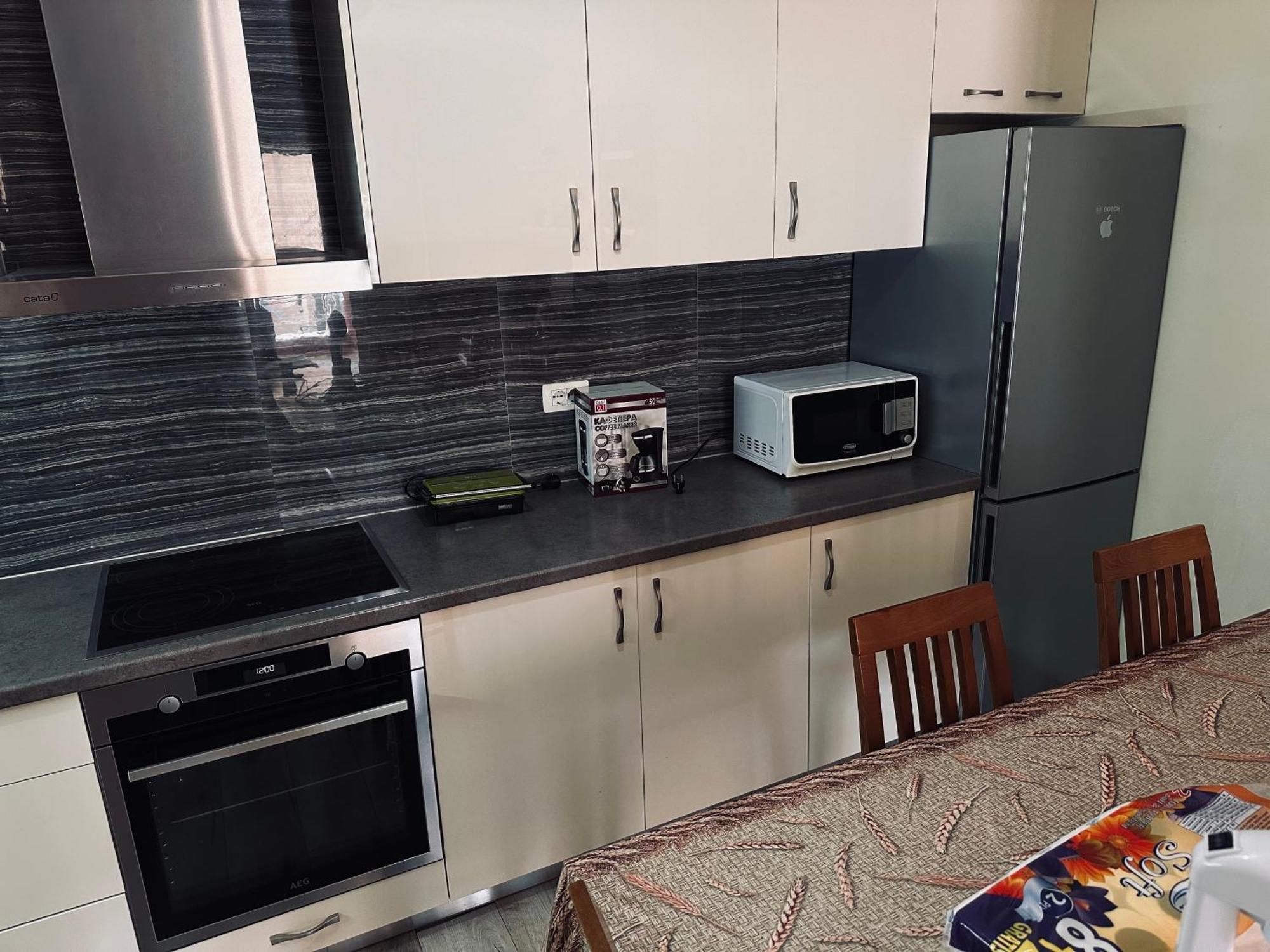 Family Apartments ساراندا المظهر الخارجي الصورة